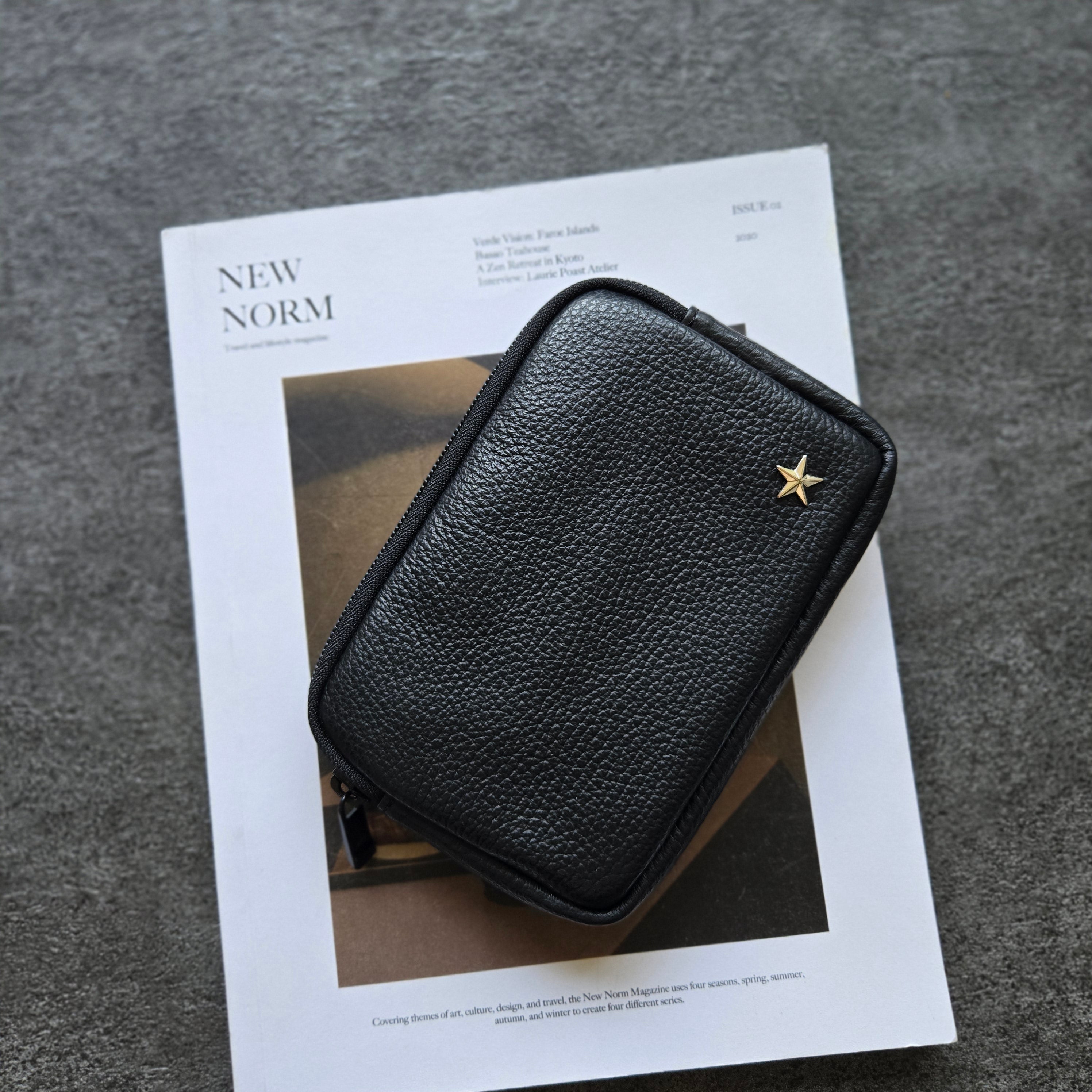 Taglich たぐりっひ タグリッヒ タグリッヒ- 革小物オンラインストア マルチポーチ アドリア ブラック