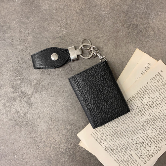 Taglich たぐりっひ タグリッヒ タグリッヒ - 革小物オンラインストア 極小三つ折り財布 アドリア ブラック