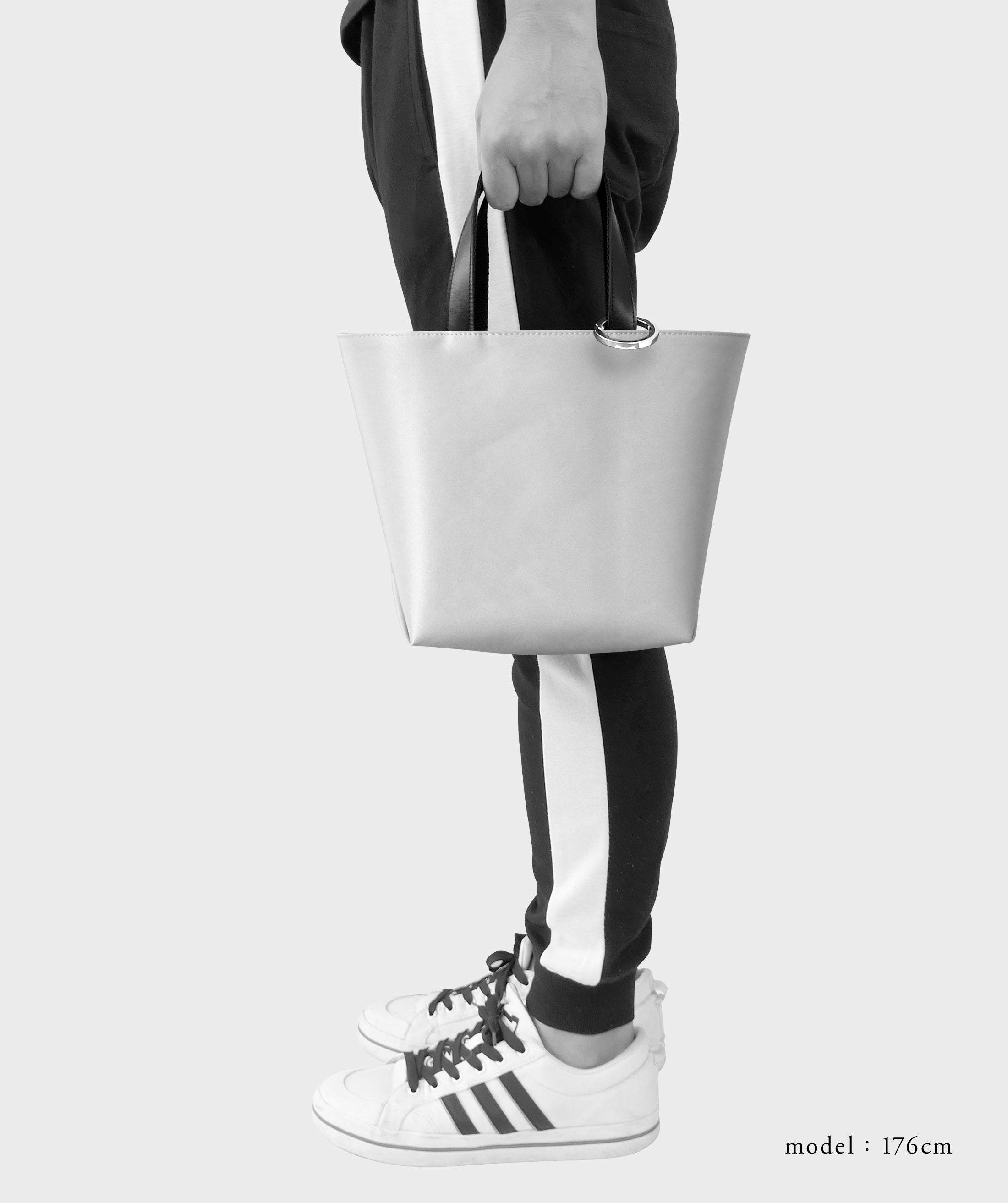 Taglich たぐりっひ タグリッヒ タグリッヒ- 革小物オンラインストア ナイロントートバッグ ランチ ブラック