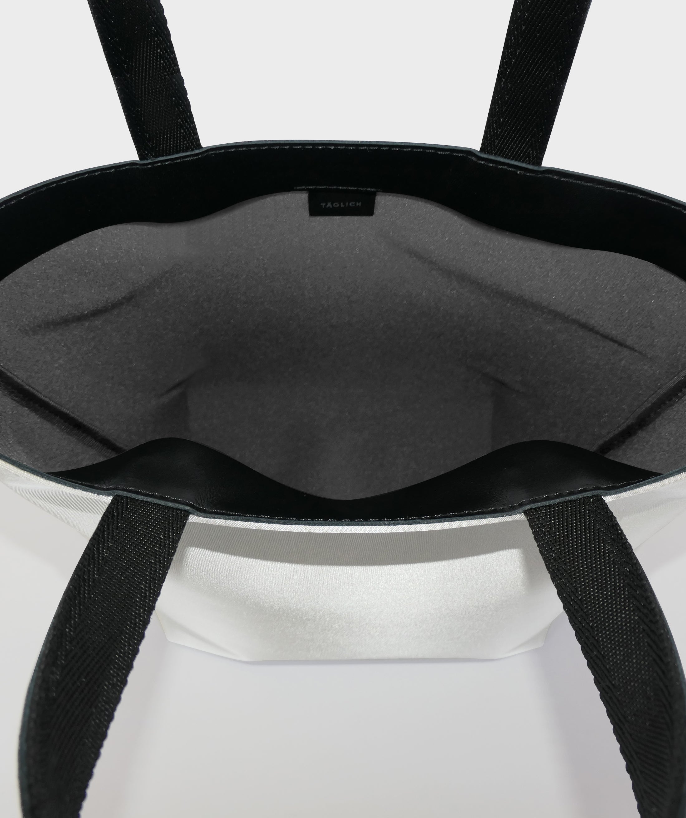 Taglich たぐりっひ タグリッヒ タグリッヒ- 革小物オンラインストア ナイロントートバッグ ランチ ピューター