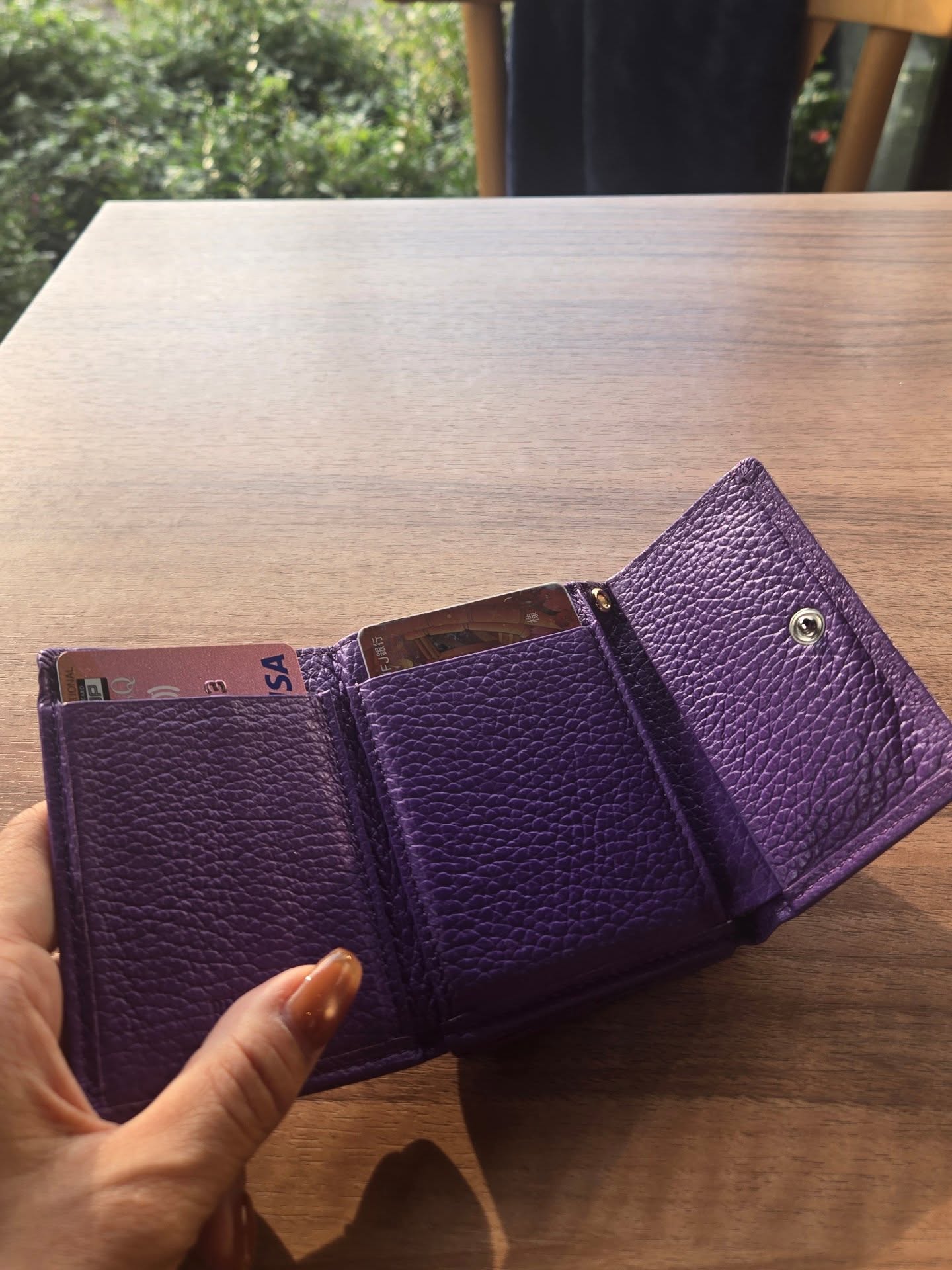 Taglich たぐりっひ タグリッヒ TAGLICH - 革小物オンラインストア 極小三つ折り財布 +１ポケット アドリア アケビ【ボックスタイプのみ】