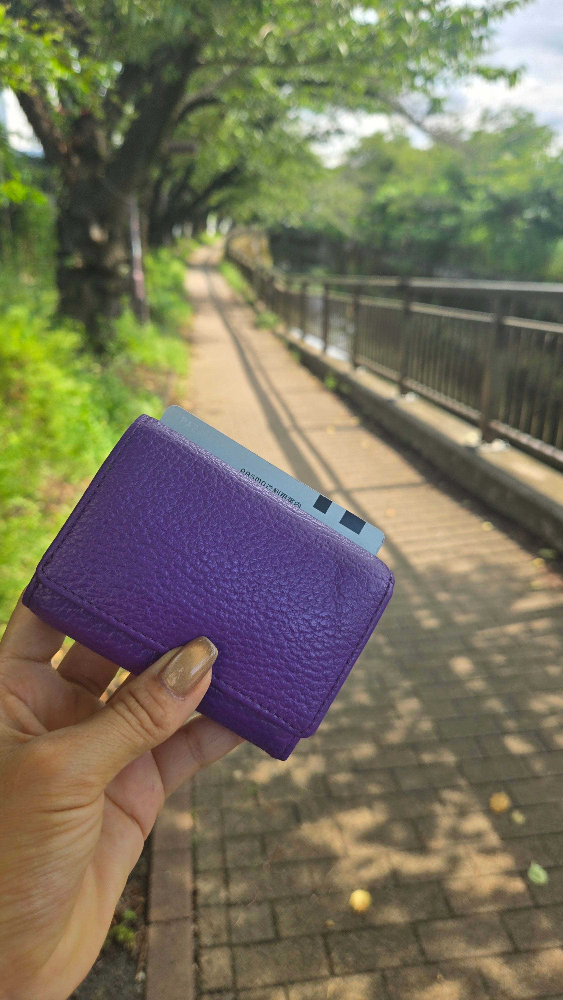 極小三つ折り財布 +1ポケット アドリア アケビ【ボックスタイプのみ】